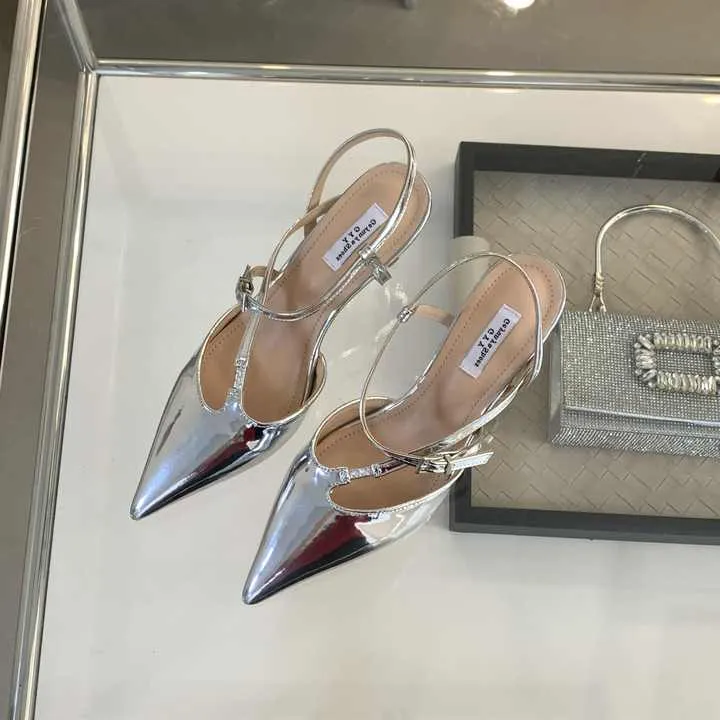 أحذية فردية نسائية جديدةNew Women's Single Shoes
