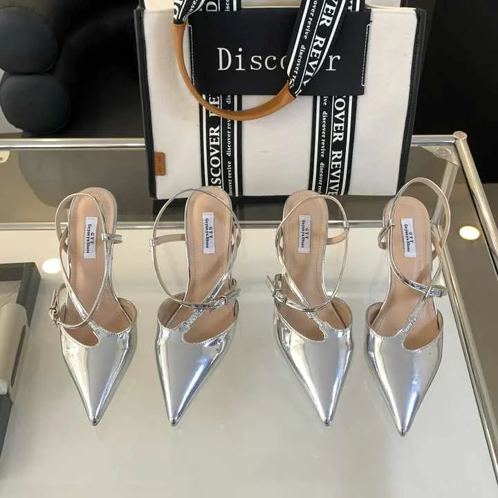 أحذية فردية نسائية جديدةNew Women's Single Shoes