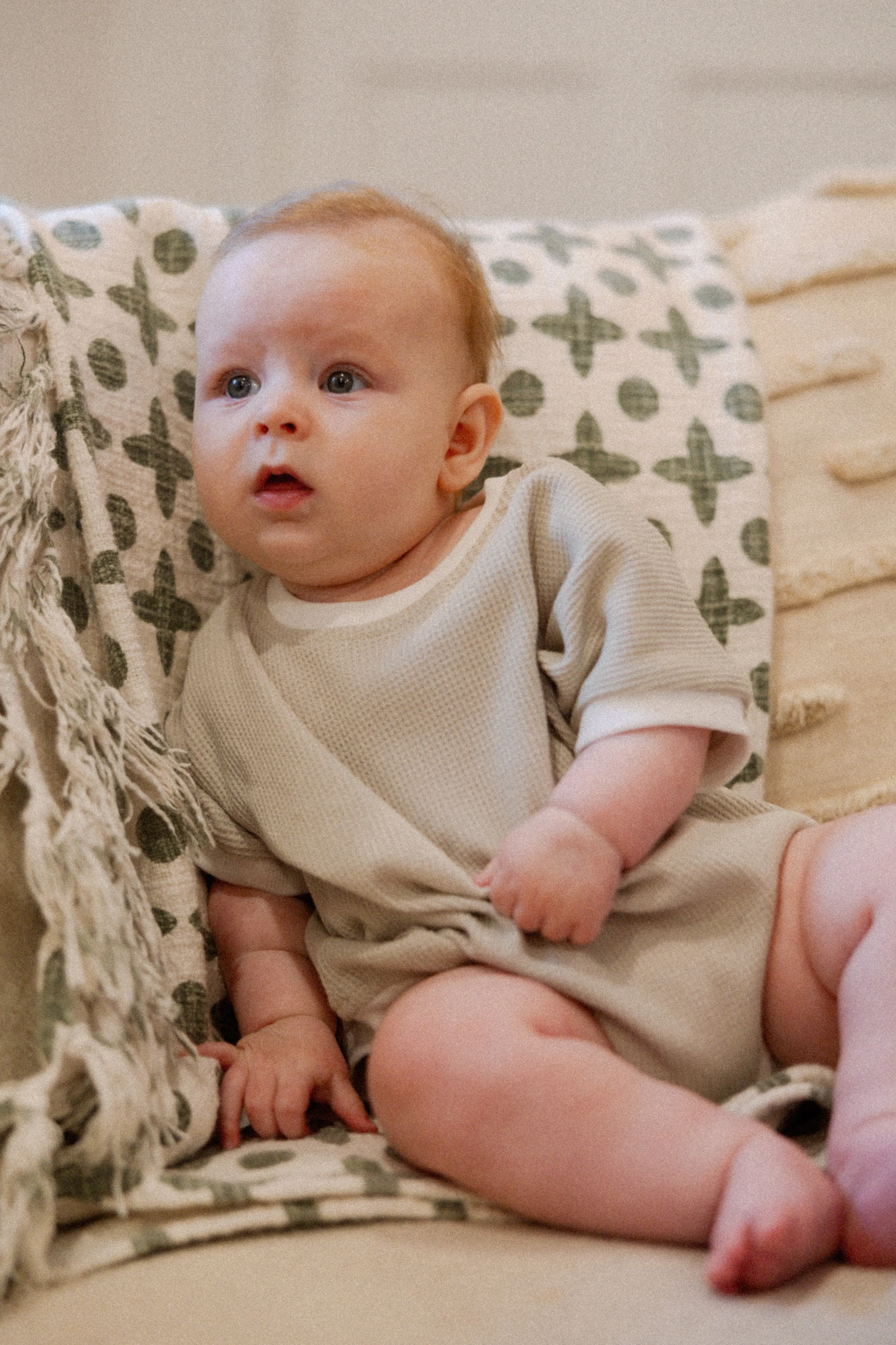 Ezra Waffle Romper in Light Grey