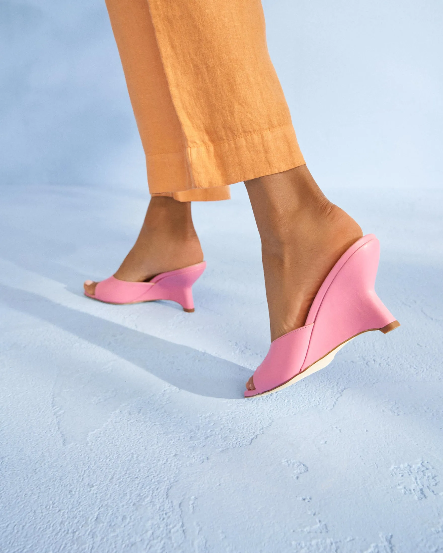 Leather Mule Heels - E15HP - Emili Sindlev x Manebí Blush Pink
