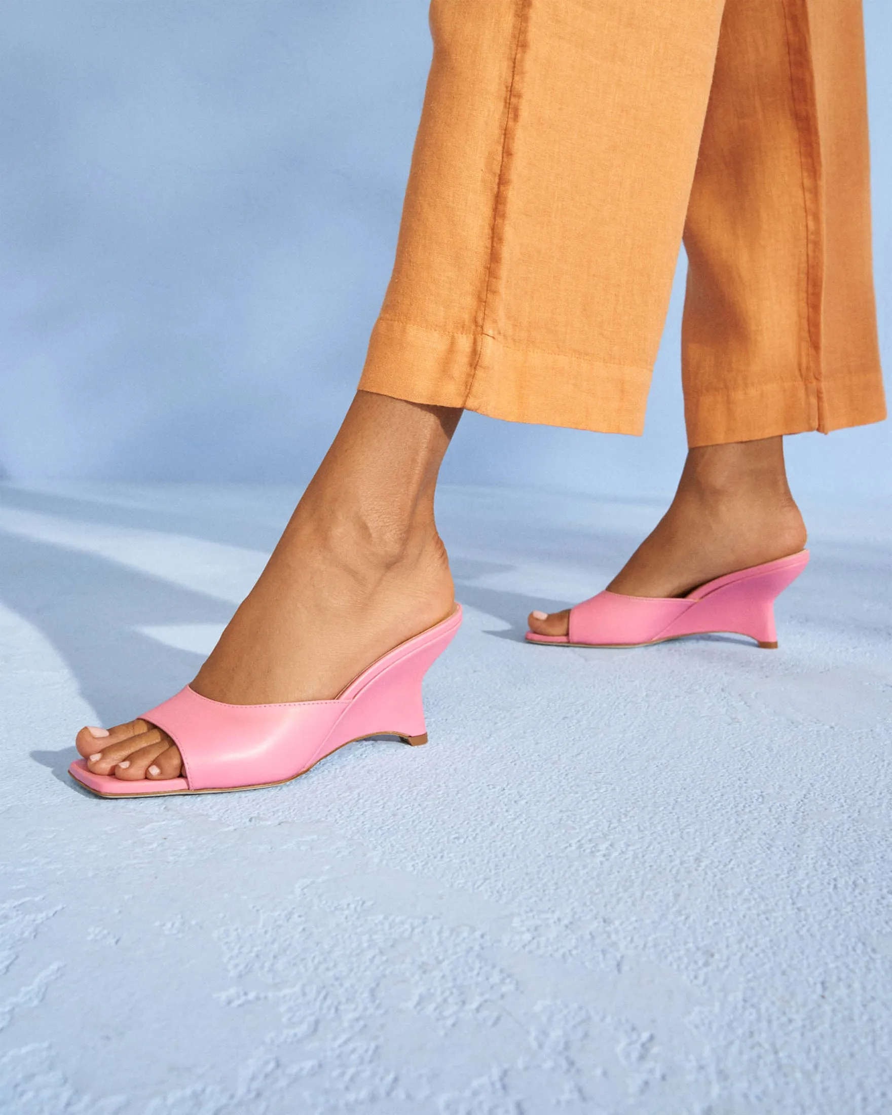 Leather Mule Heels - E15HP - Emili Sindlev x Manebí Blush Pink