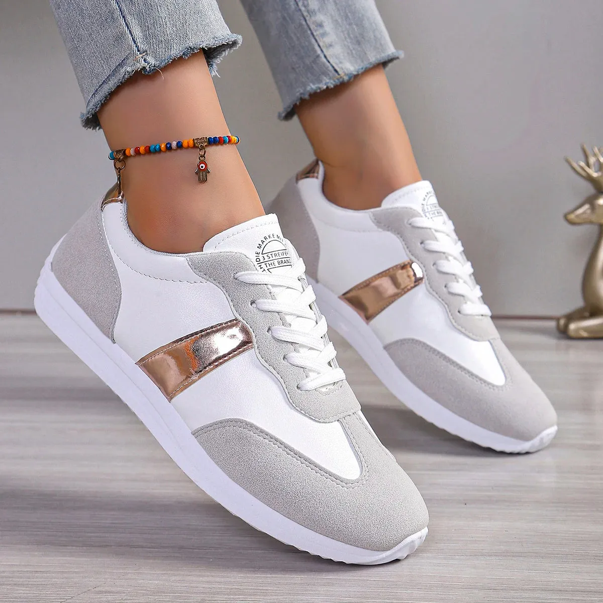 Lightweight Casual Sneakers For Women Fashion Flat Heels Lace Up Walking Shoes Woman Comfortable Soft Sole Sports Flats Trainers