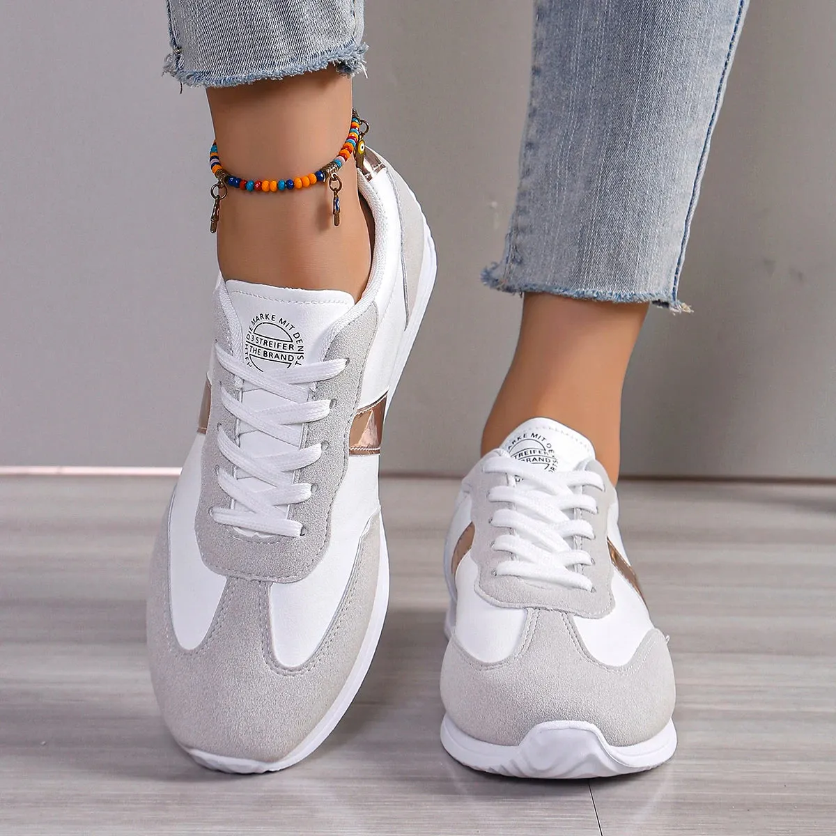 Lightweight Casual Sneakers For Women Fashion Flat Heels Lace Up Walking Shoes Woman Comfortable Soft Sole Sports Flats Trainers
