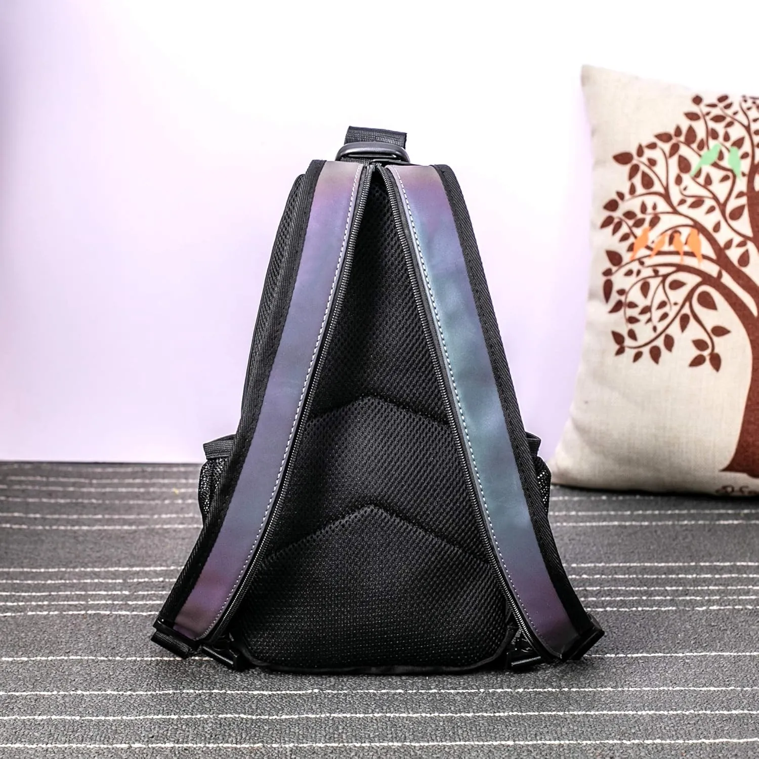 Luminous Geometric Backpacks Women Holographic Reflective Bags Handbags Holographic Reflective Bags Iridescent Backpack (BB19011-01)