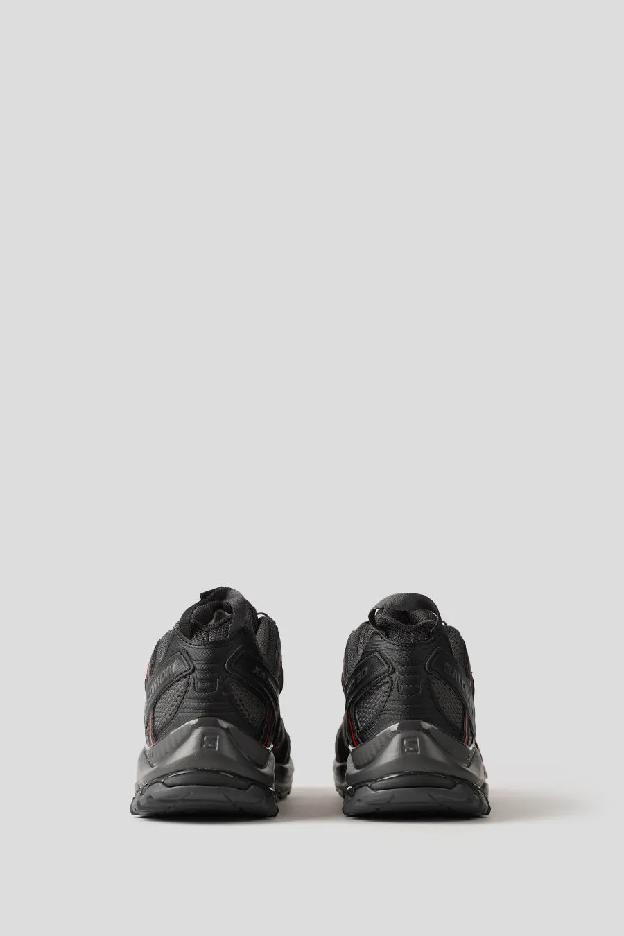 SNEAKERS XA PRO 3D ASPHALT, BLACK ET AURORA RED