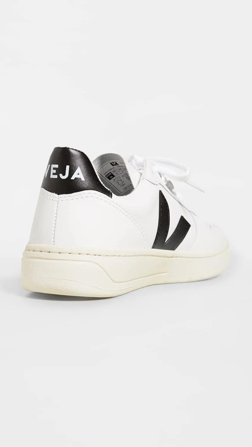 Women's V-10 Lace Up Sneakers